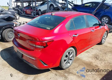 2021 Kia Rio S z USA, uszkodzony, nr VIN 3KPA24AD9ME387216